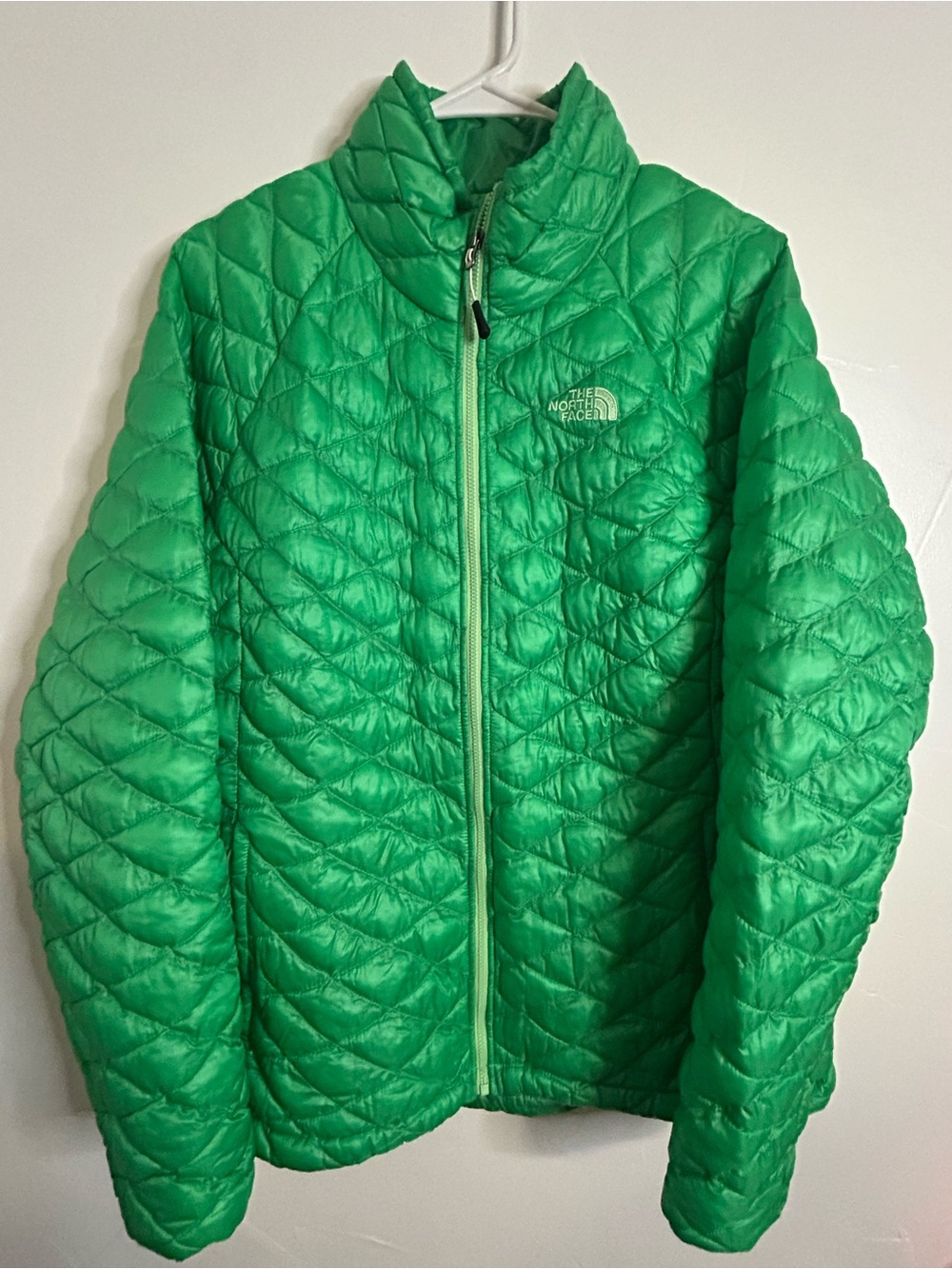 The north Face thermoball quilted jacket